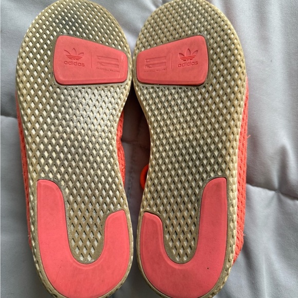Adidas Women's Bright Coral Sneakers Size 6.5 - Picture 7 of 8